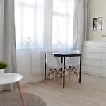 Seifert * Praga