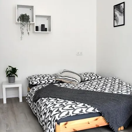 Seifert Apartman *
