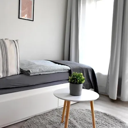 Seifert Apartment *