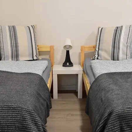 Seifert Apartment *